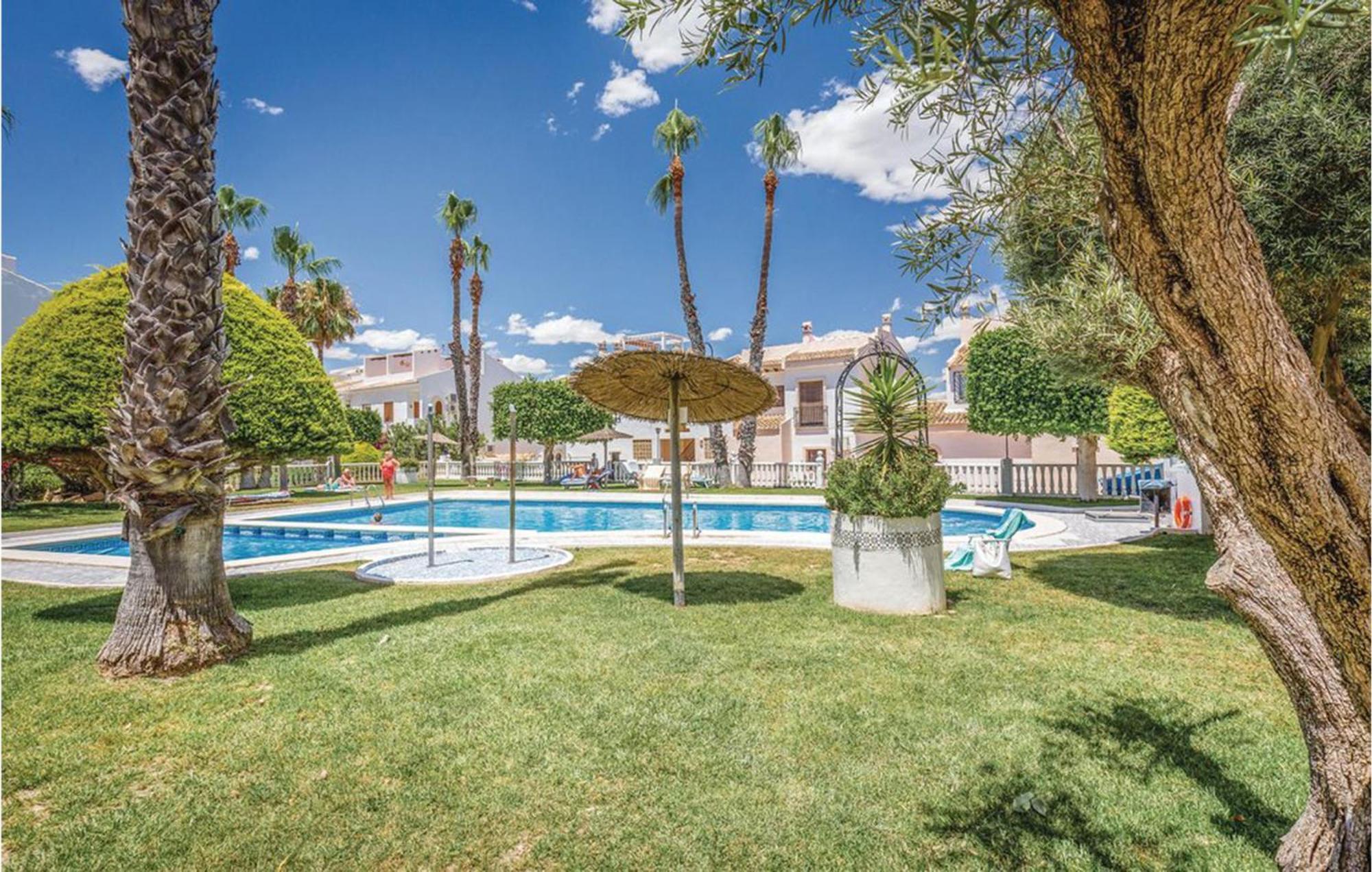 Beautiful Apartment In Quesada Rojales Εξωτερικό φωτογραφία